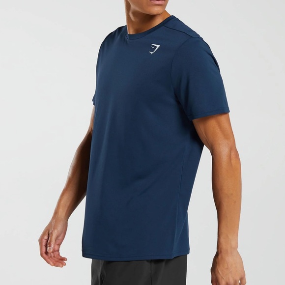 GYMSHARK ARRIVAL T-SHIRT REGULAR FIT LARGE NAVY NWT IN PACKAGING - Picture 3 of 6